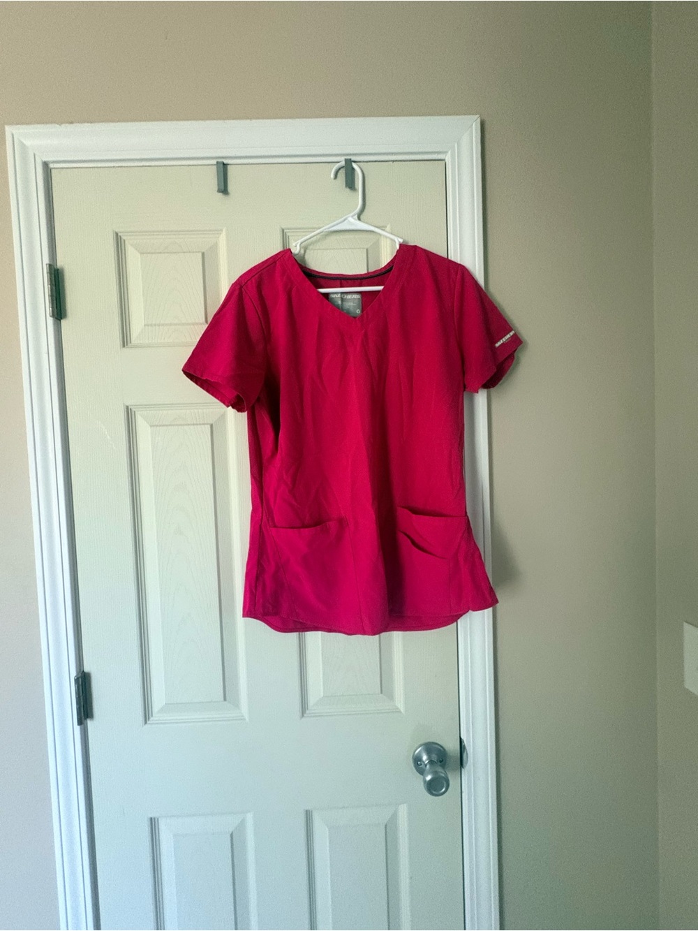 Women’s V-Neck Short Sleeve Medical Top in Hot Pink
